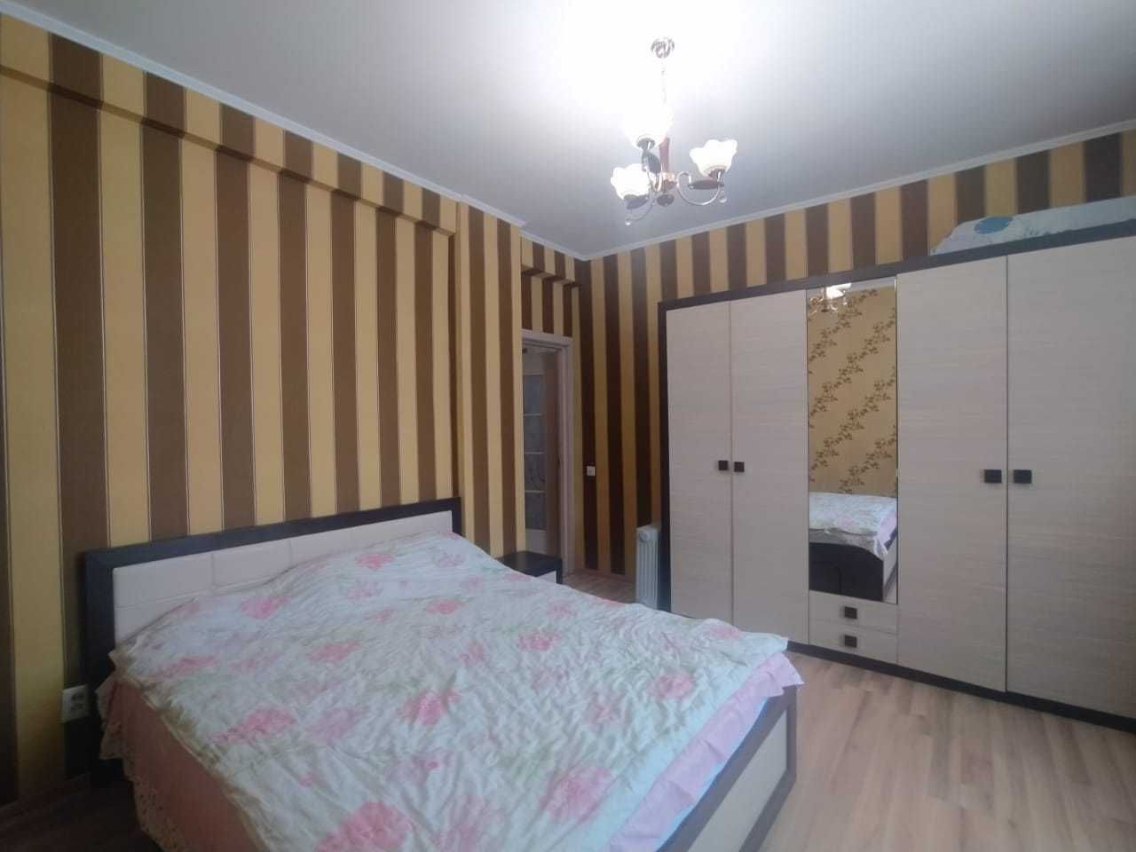 3-х ком.кирпич, старого типа,Город 2эт. 83.8 кв.м.-40 млн.тг