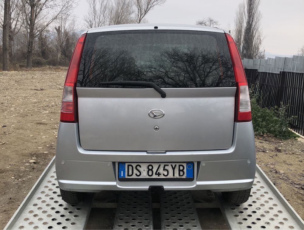 Daihatsu cuore 1.0 i на части .