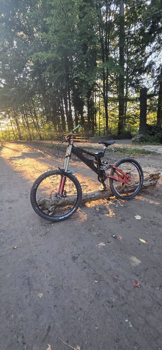 Vând downhill RAM adrenaline 6000 bicicleta