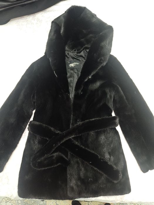 Шуба автоледи срочно