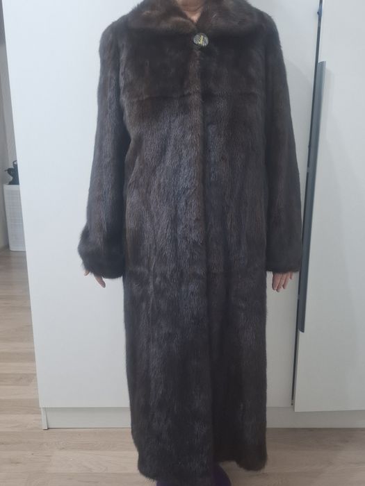 Продам норковую шубу