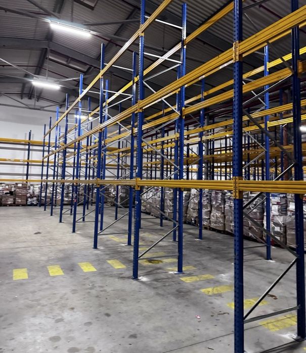 Rafturi metalice industriale depozitare paleti 567