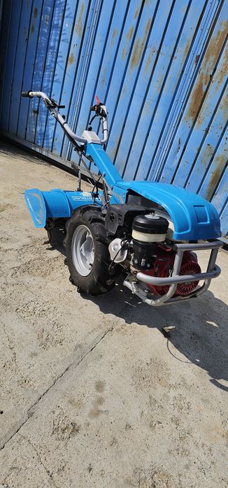 Motocultor profesional Bertolini 411 motor honda