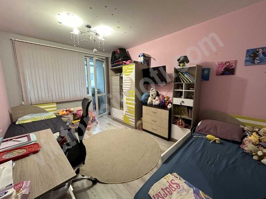 Продава се Двустаен апартамент в Велико Търново, Бузлуджа - 65 кв.м за 1654 €/кв.м - Снимка #8