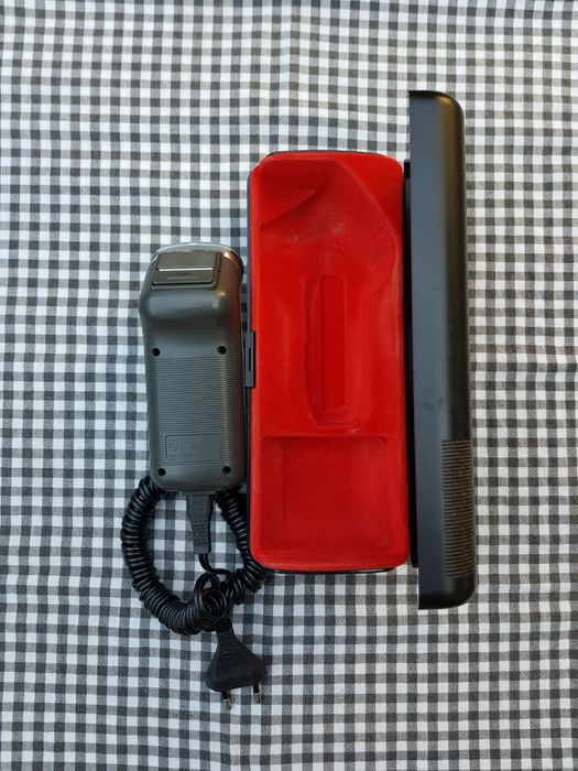 Aparat de ras electric