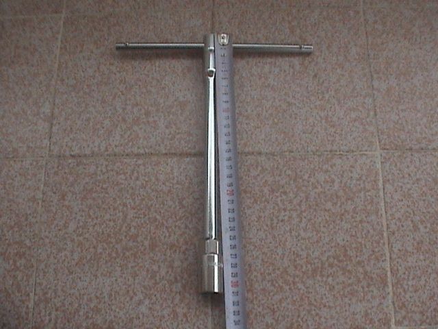 Ключ за свещи - 21м.м.