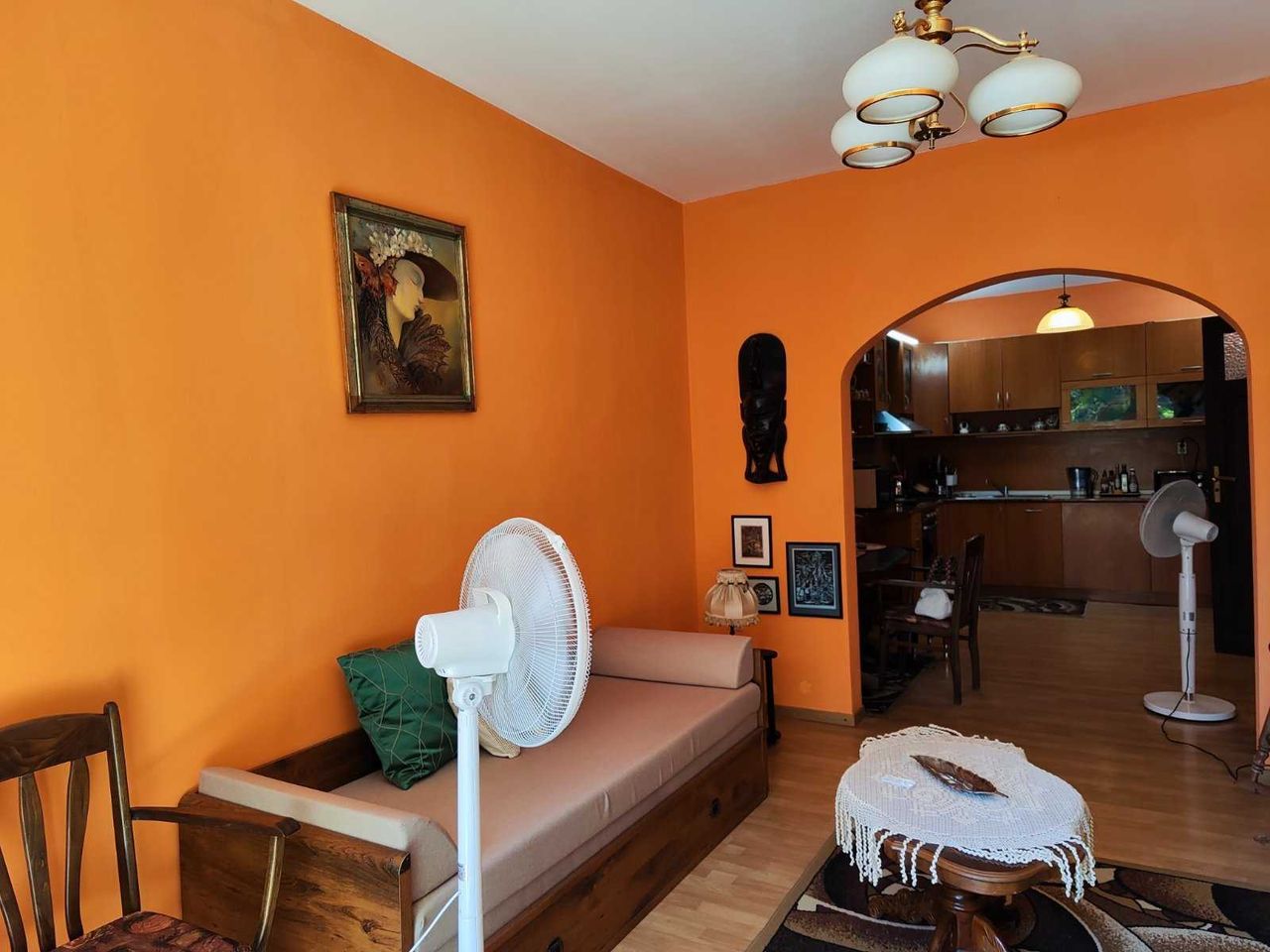 Продава се Многостаен апартамент в Варна, Център - 145 кв.м за 2414 €/кв.м - Снимка #2