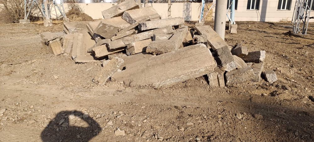 Бетонные блоки б/у самовывоз