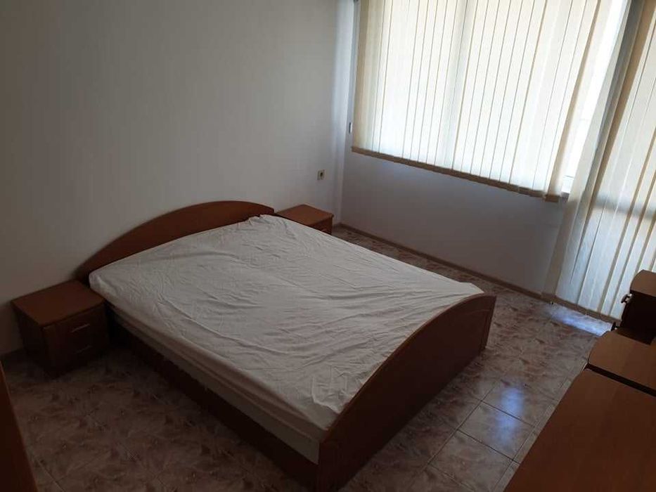 Дава се под наем Тристаен апартамент в Бургас, Възраждане - 78 кв.м за 204 € - Снимка #4