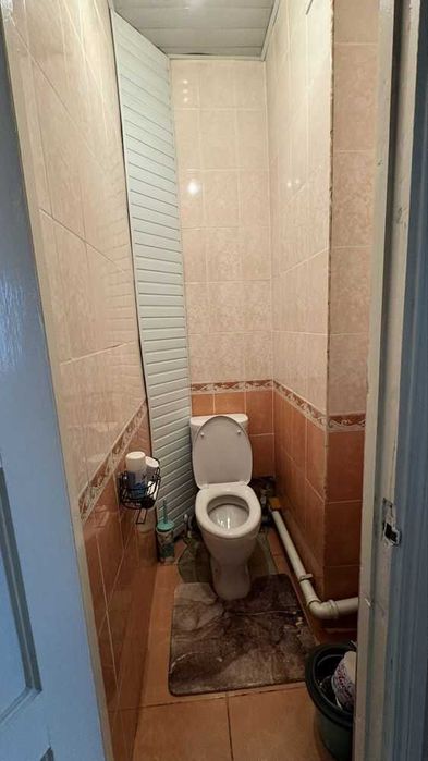 СРОЧНО! Продаётся 2 комнатная квартира на 6 квартале. ХУЗУР оркасида