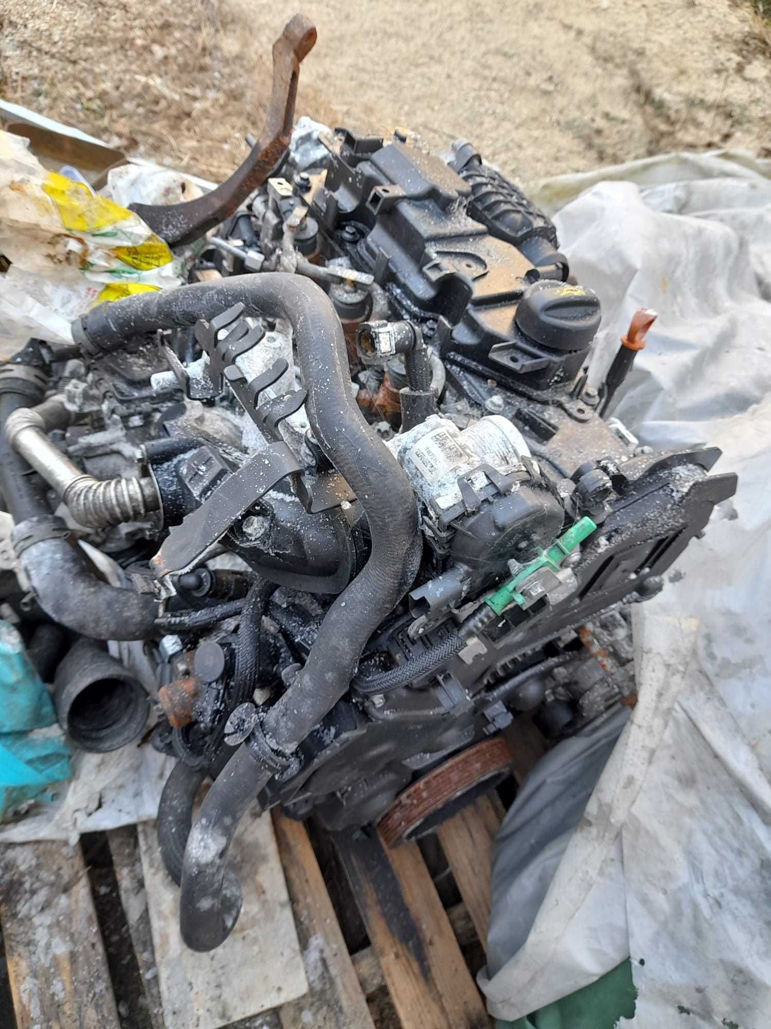 Injectoare, turbia, egr, alternator, senzori etc motor 1.6 hdi citroen