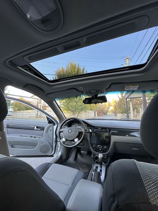 Продается Автомобиль JENTRA