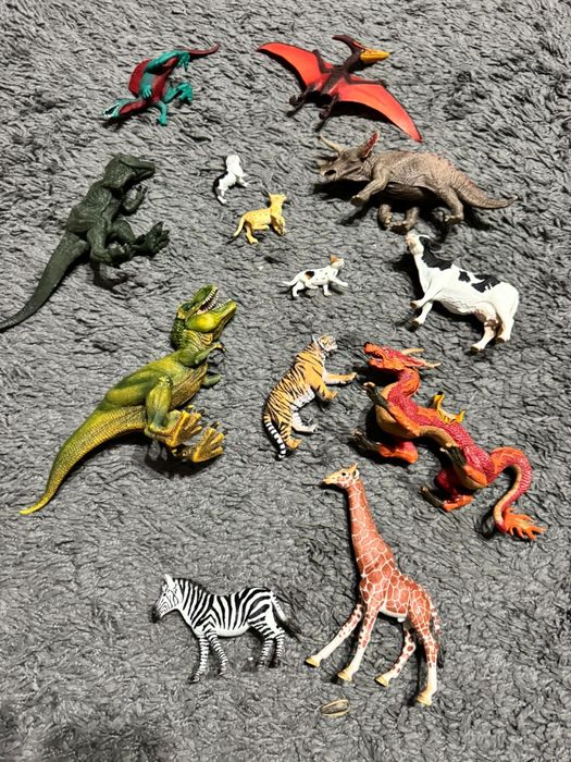 Lot 14 figurine Schleich și Papo
