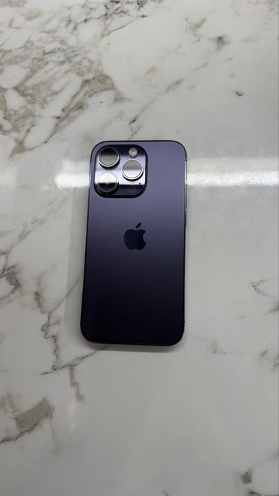 Продам IPhone 14 Pro 256 ГБ
