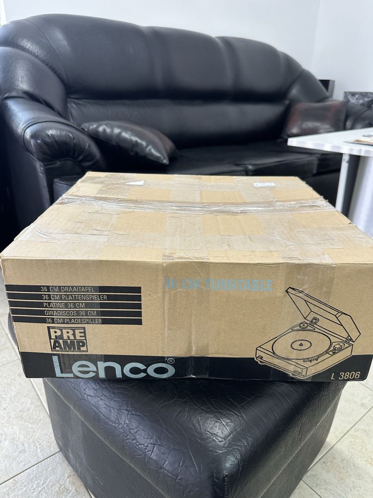 Грамофон Lenco L3806