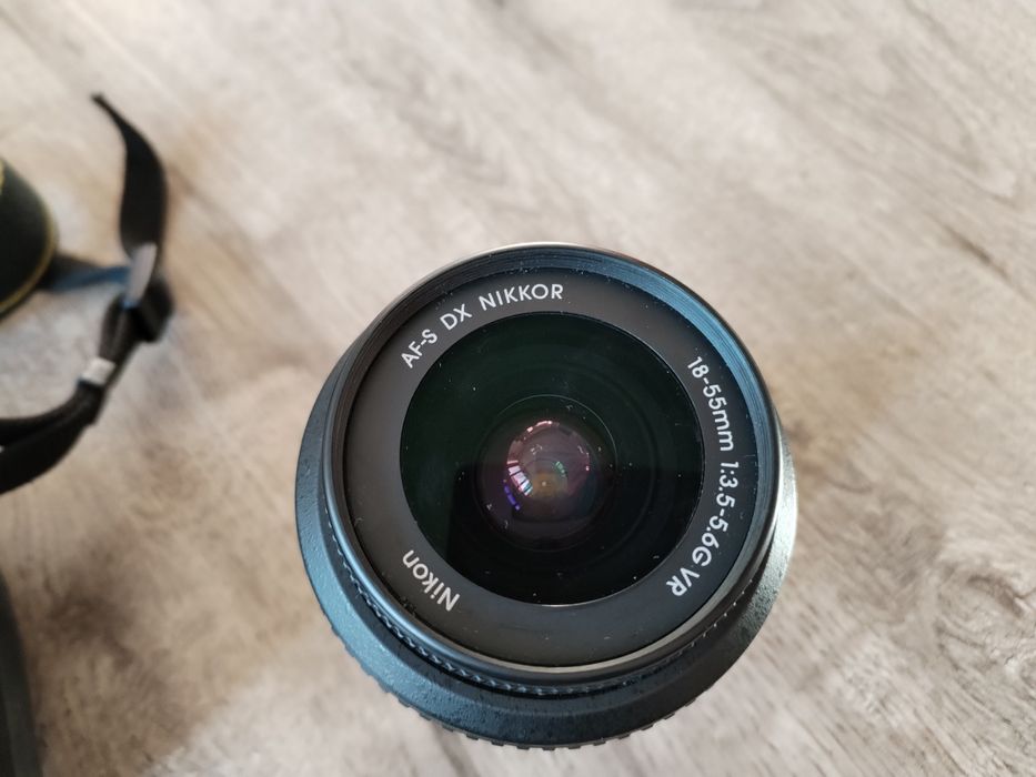 Фотоапарат NIKON D3100