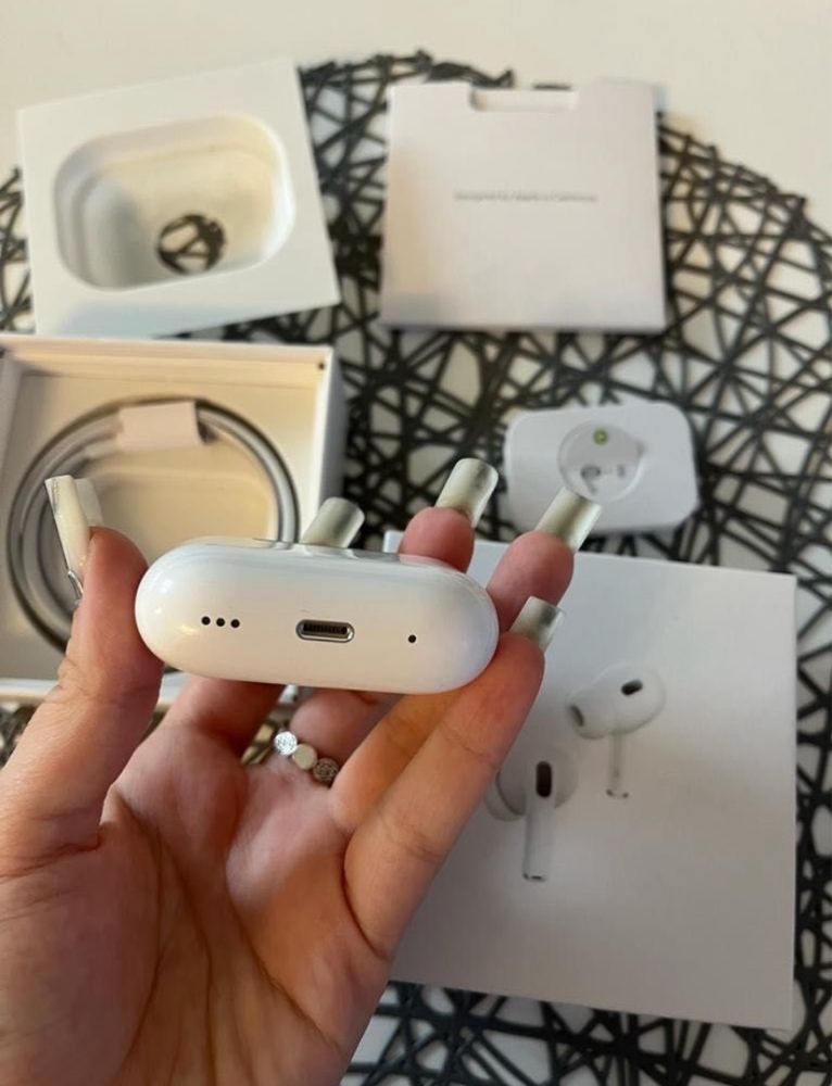 AirPods 2 Pro sigilate