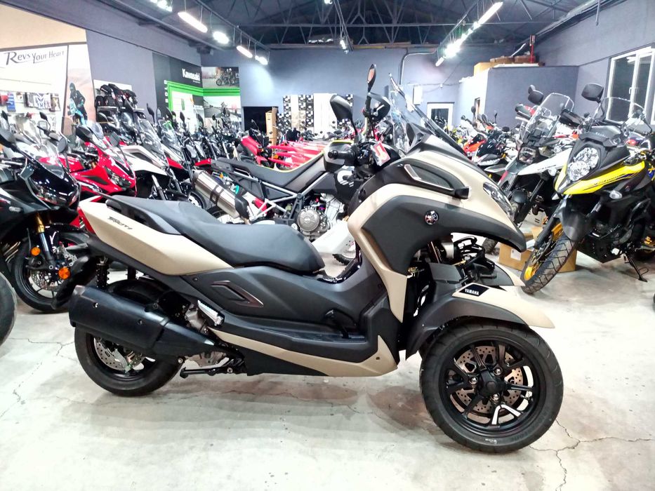 Yamaha Tricity 300 - se conduce cu B - stoc Yamaha Constanta