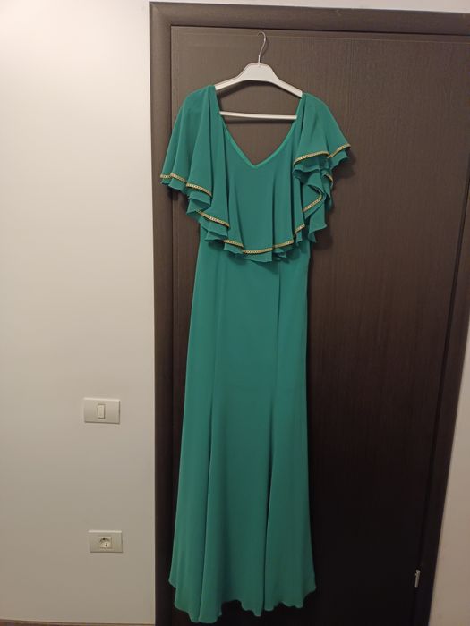 Vand/ inchiriez Rochie lunga noua Leonard Collection, marime S