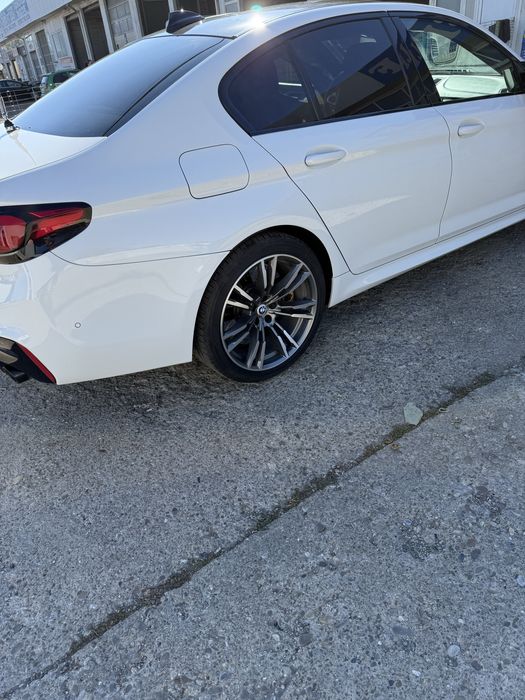 Vand sau schimb BMW M5