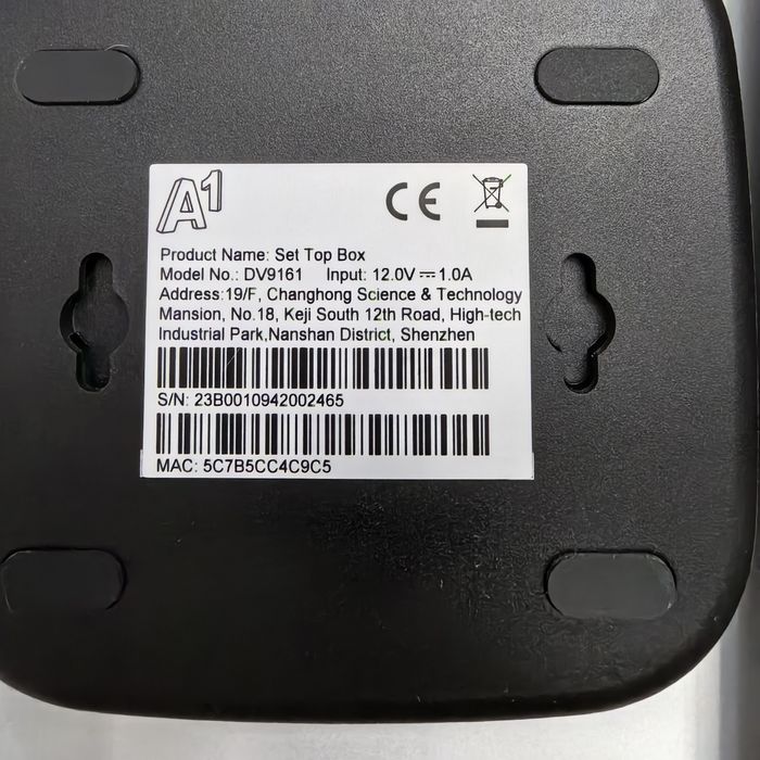 Продавам смарт TV box андроид