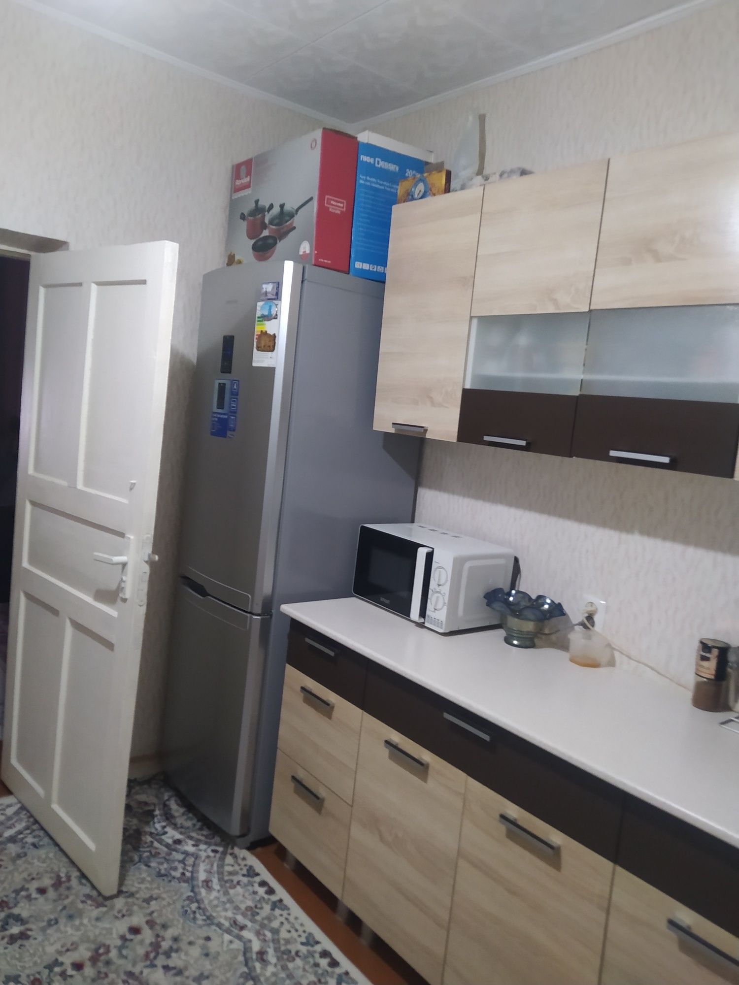 Продам полдома в хорошем районе