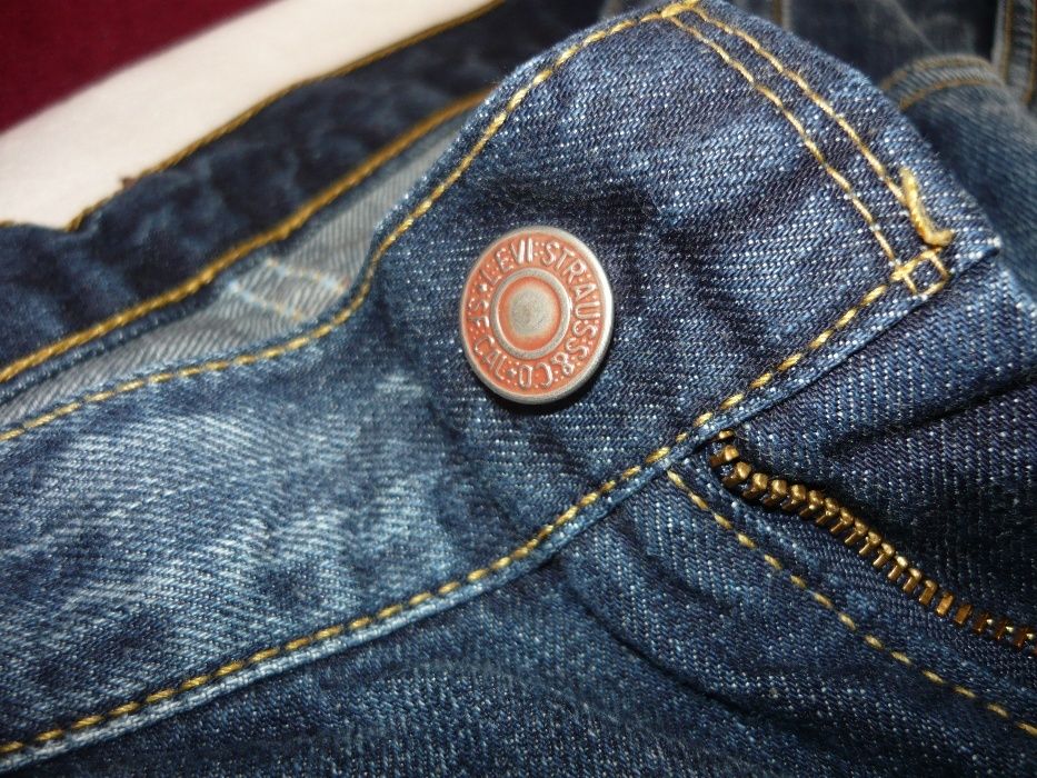 Blugi Levi's Strauss ,originali,calitate