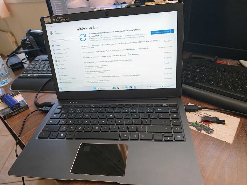 лаптоп Unowx 13 Ultraportable