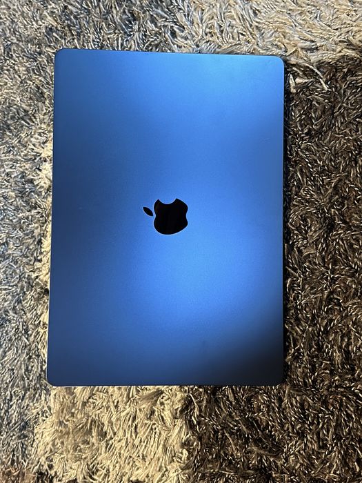 Laptop Macbook Air15 15.3inch M3 256gb ssd 16gb ram