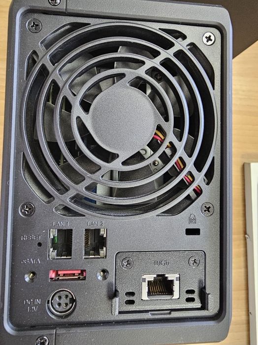 Сетевая система хранения данных Synology DS723+, 10Gb NIC, 32GB RAM +