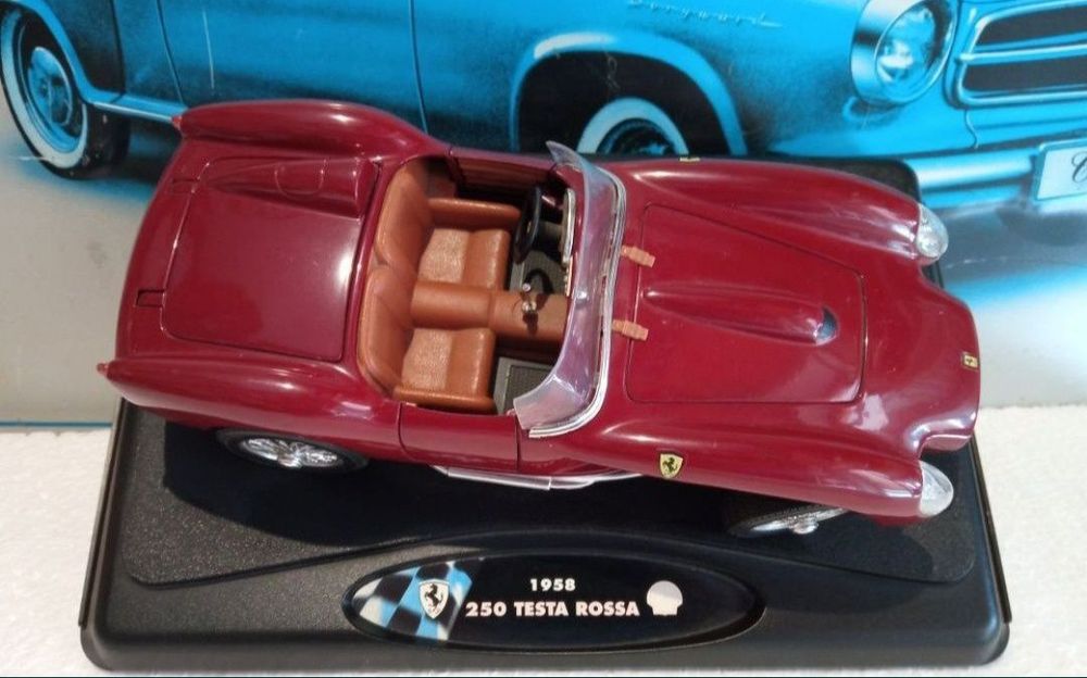 Ferrari 250 testa rossa 1957 macheta 1:18
Scara 1:18
Colecția Shell

P