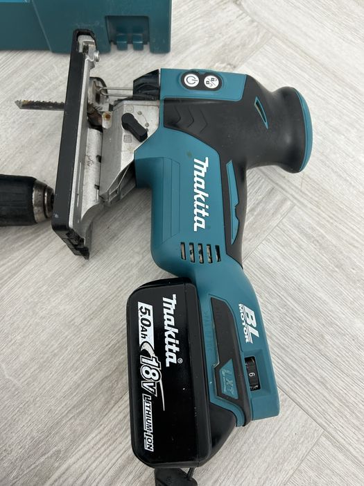 Makita 18V Rotopercutor,pendular, filetanta si incarcator