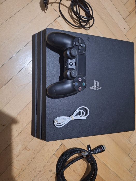 Ps4 pro impecabil cabluri .