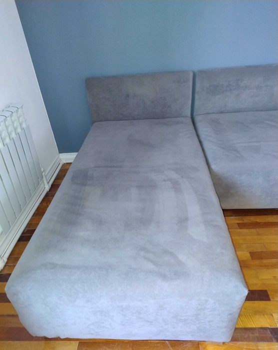Продам диван угловой с пуфом