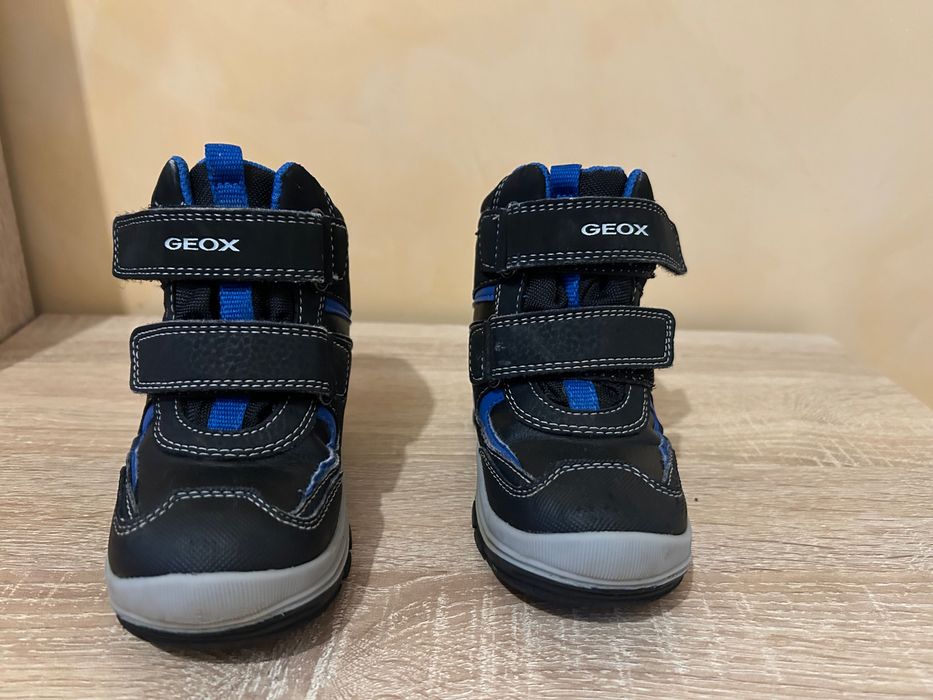 Детски боти Geox