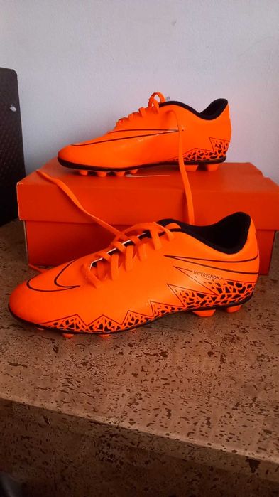 Nike Hypervenom crampoane, marime 36.5