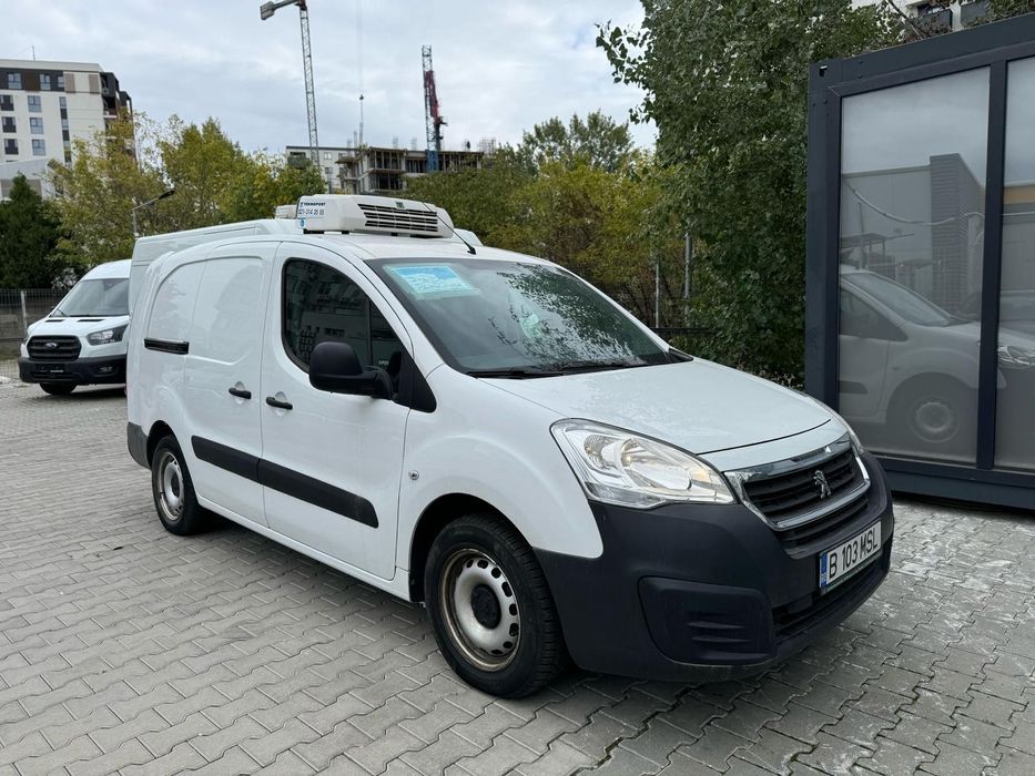 Peugeot partner spatiu de depozitare refrigerat
