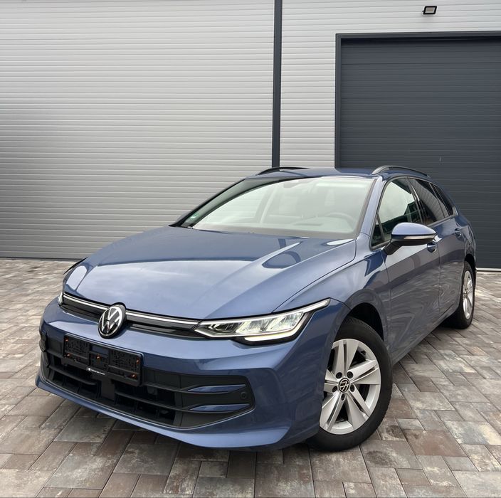 Volkswagen Golf 8 • 2025 • 2.0 TDi • Avariat • No Audi Bmw Passat