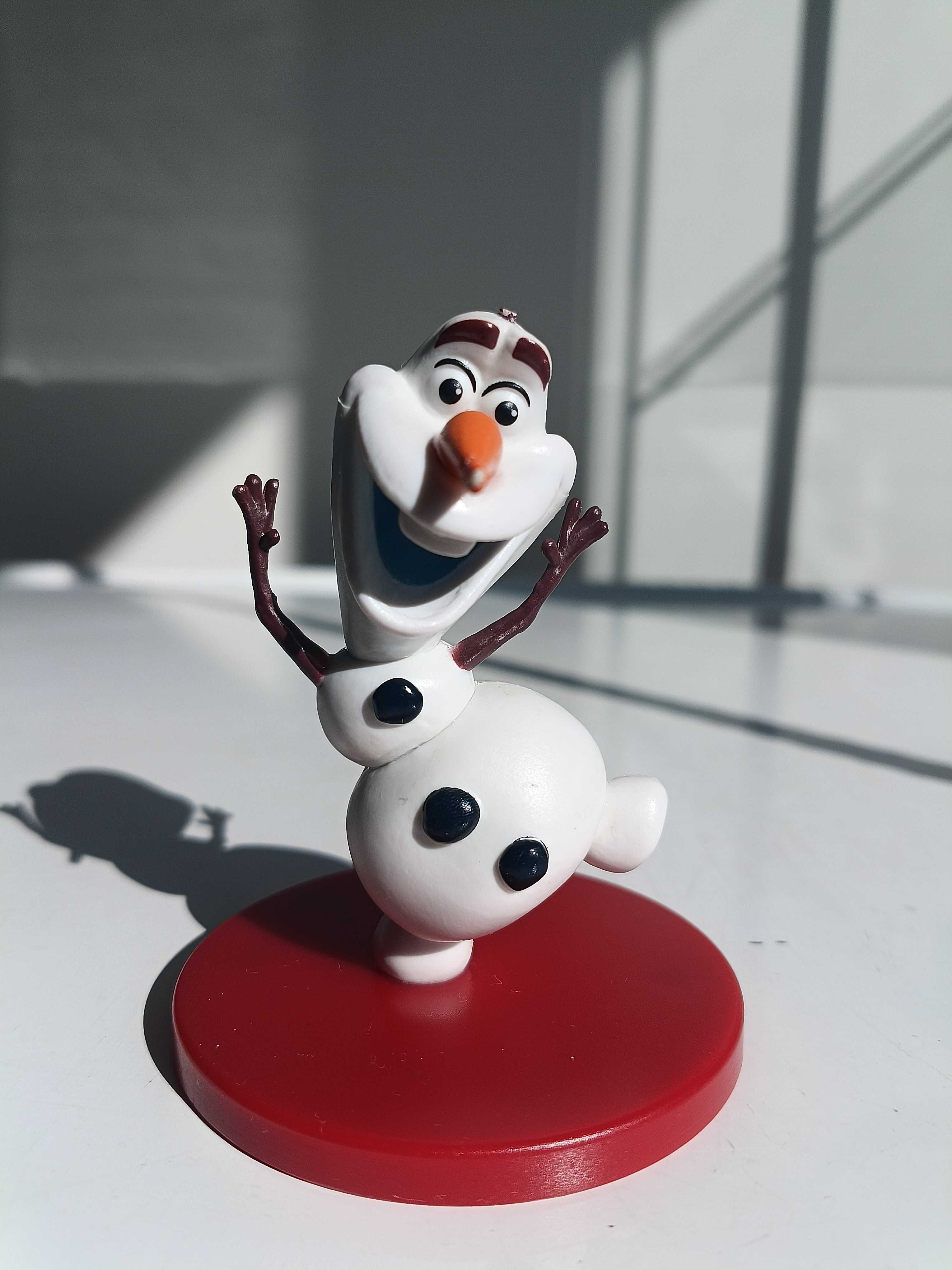 Disney , 9 фигури на герои от приказките.