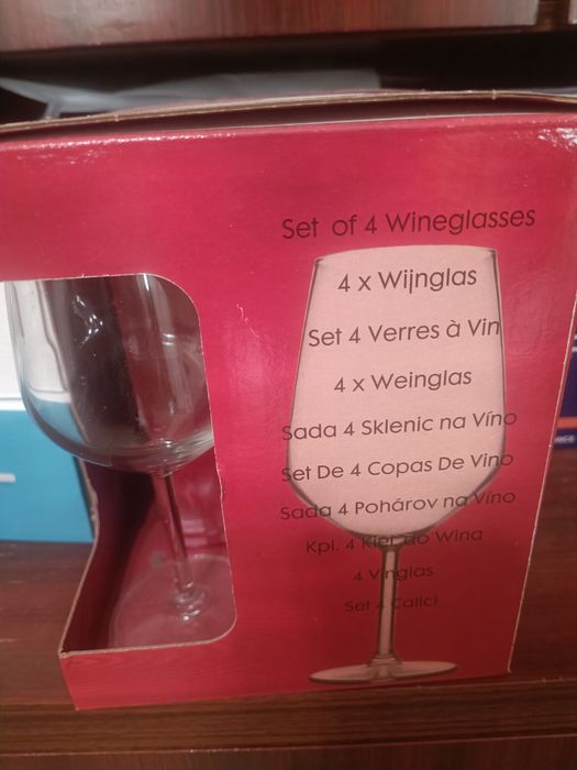 Различни видове чаши