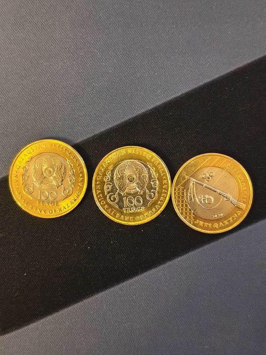 Монеты 100 тенге