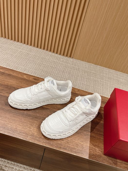 Adidasi Valentino 35-45