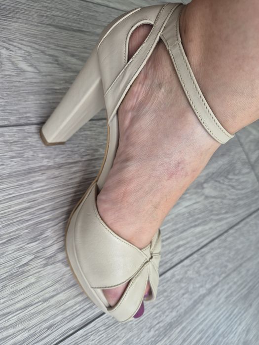 Sandale bej piele naturala