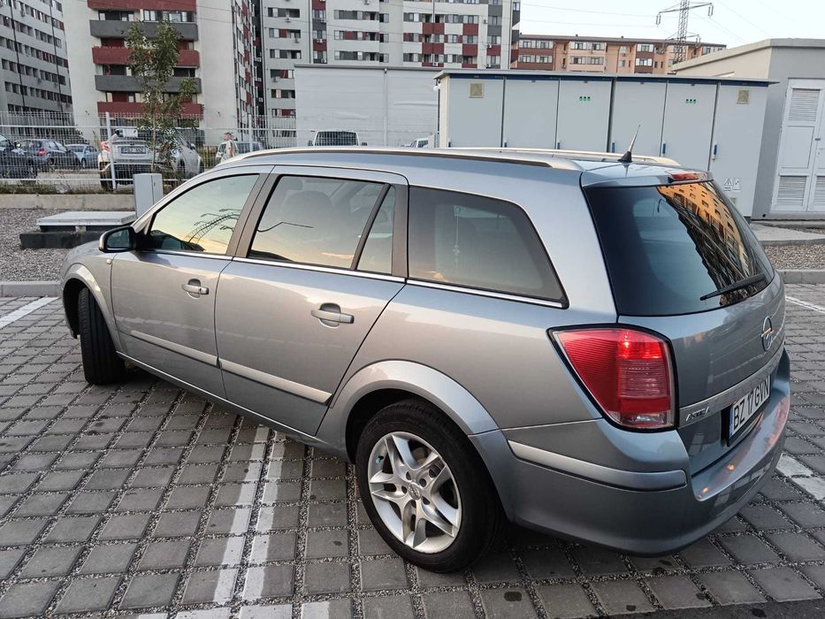 Vând Opel Astra H, 2006, benzină 1.6 Twinport, 105 CP, Z16XEP