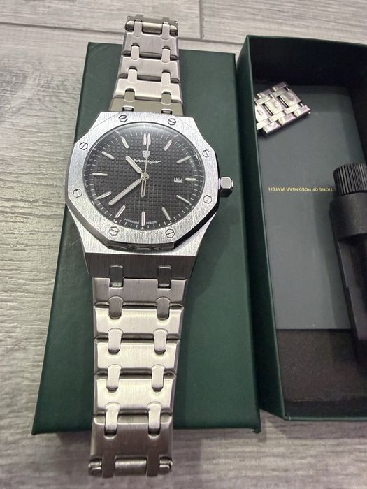 Часовник “Hugo Poedagar”