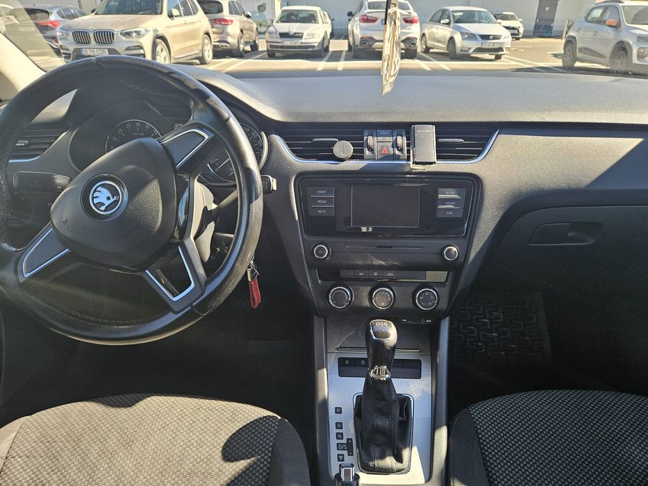 Vând Skoda Octavia 2016