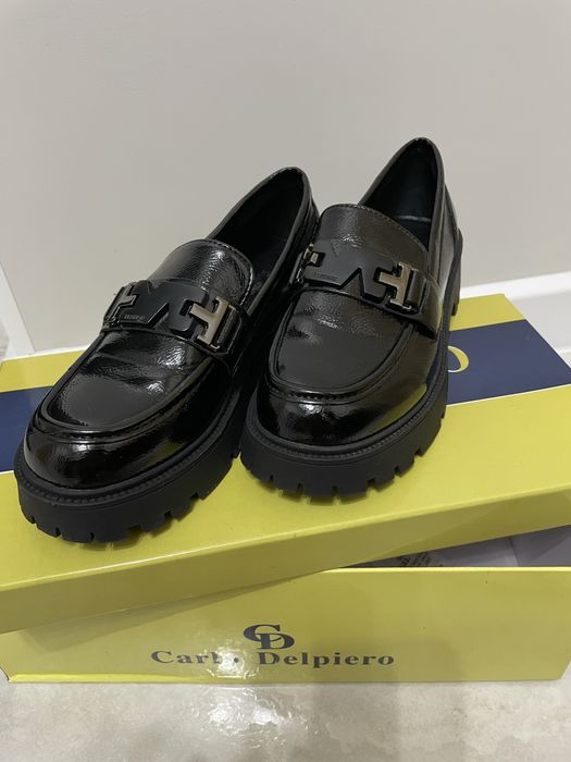 Лоферы женские черного цвета, 36 размера