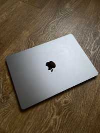 MacBook air 13 2022 M2 256gb на гарантии