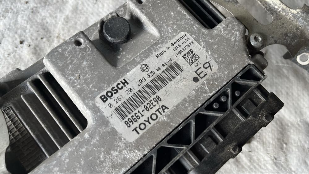 Компютър Toyota Auris 1