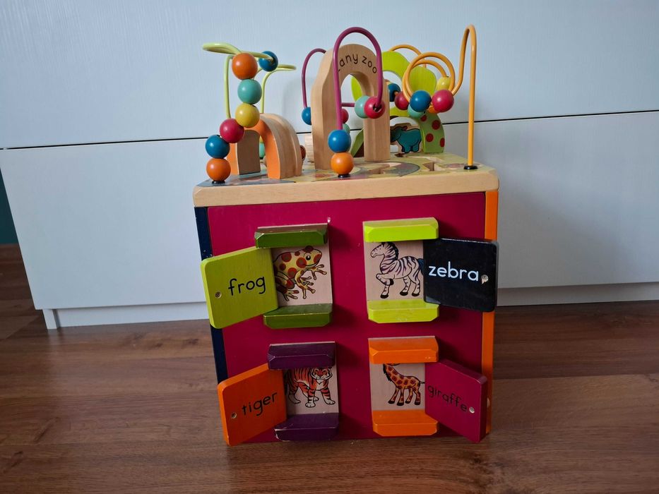 Cub interactiv B.toys